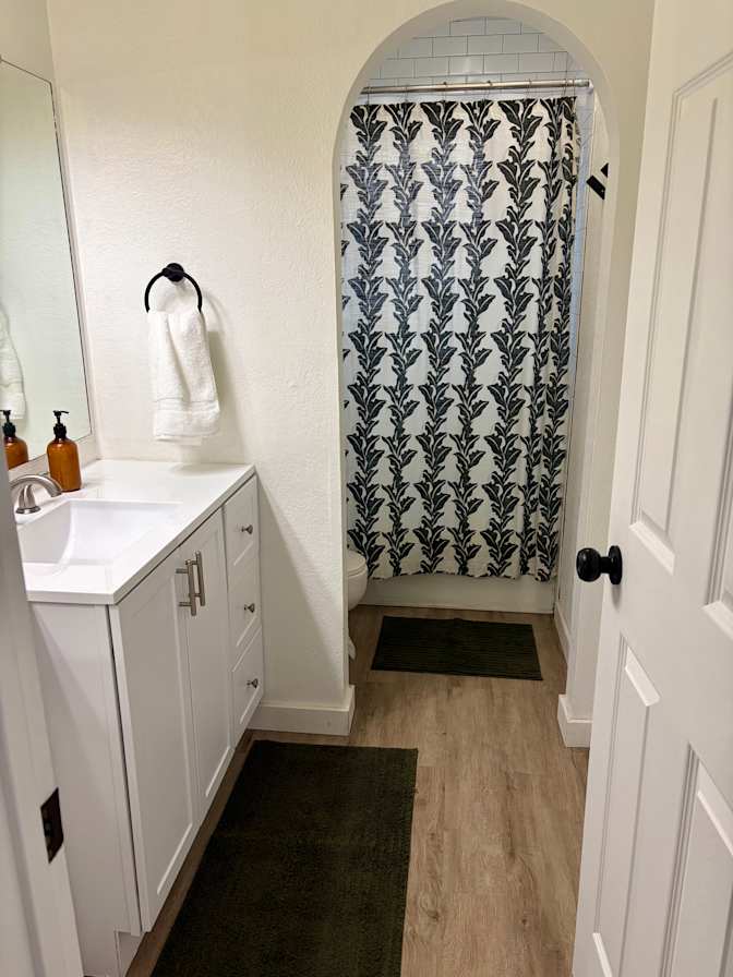 Jennifer's room