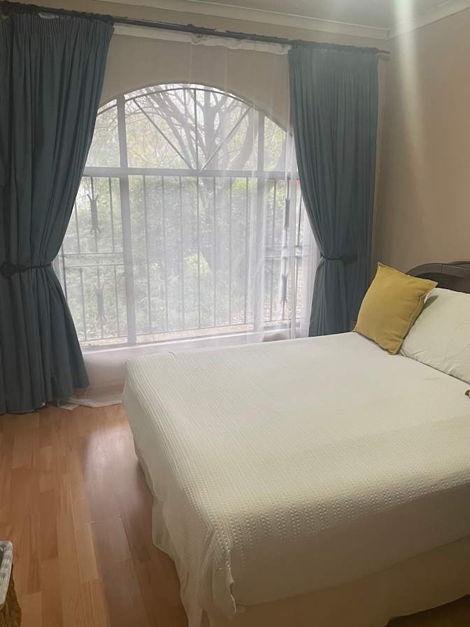Zintle Tyuku's room