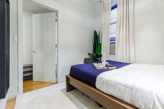 Sam June's room