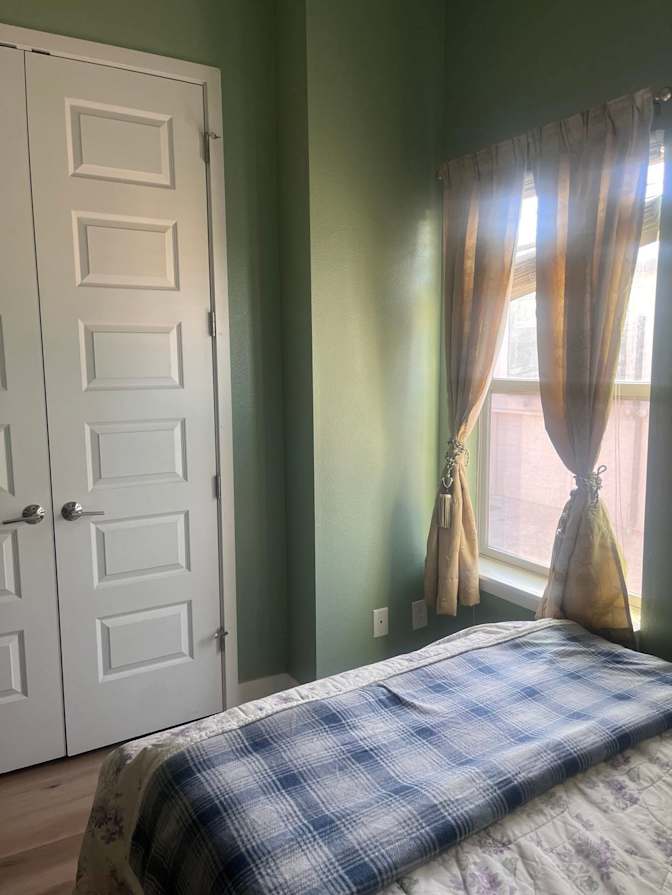 Div's room