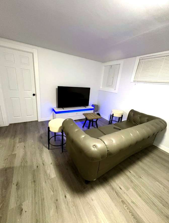emmanuel's room