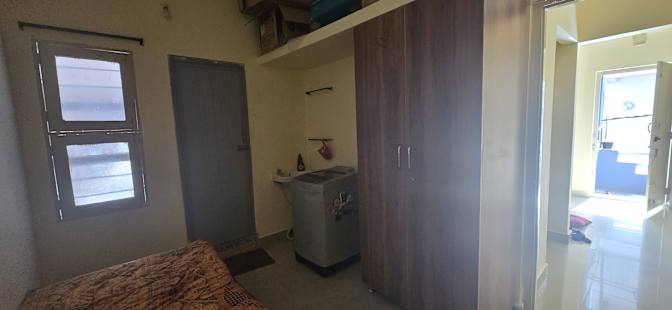Aiswarya's room