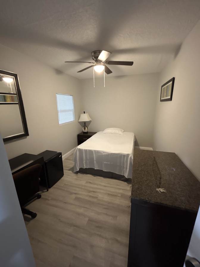 PadSplit's room