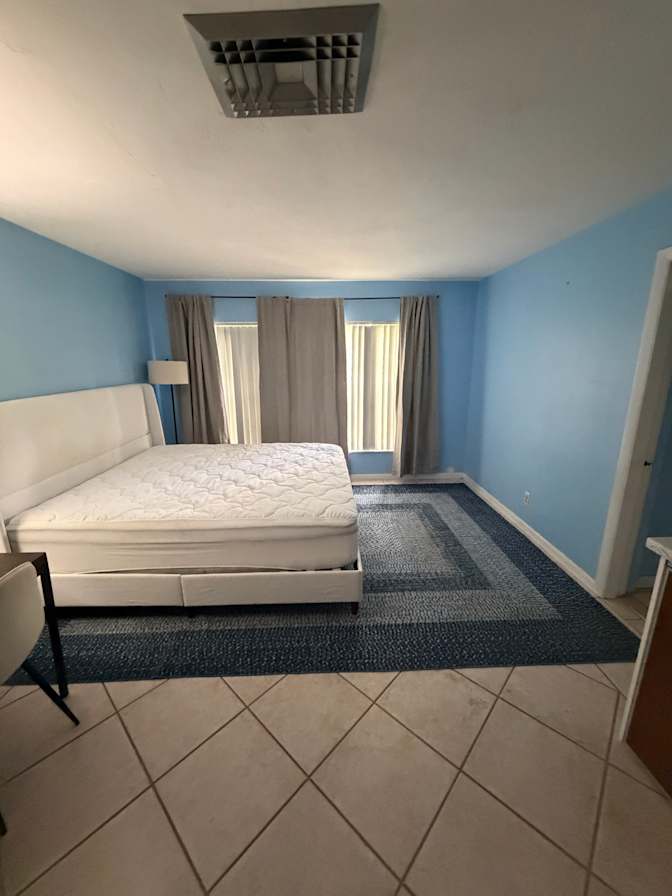 George's room