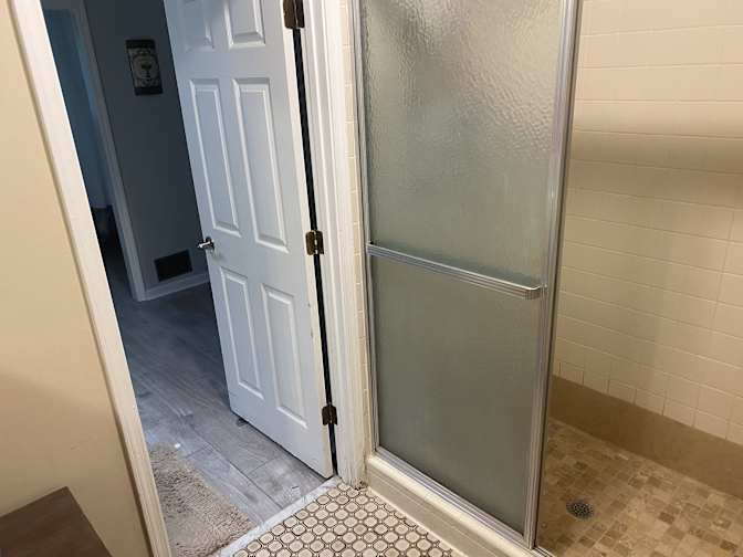 Alcove Rooms's room