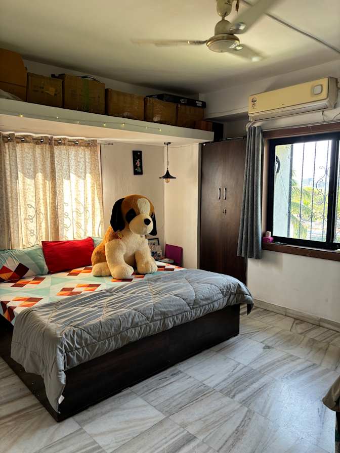 Lavanya's room