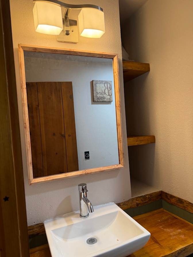 vanessa's room
