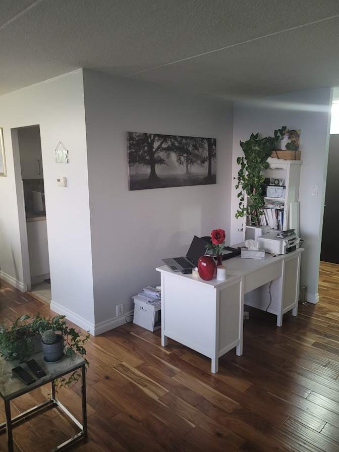 Darlene's room