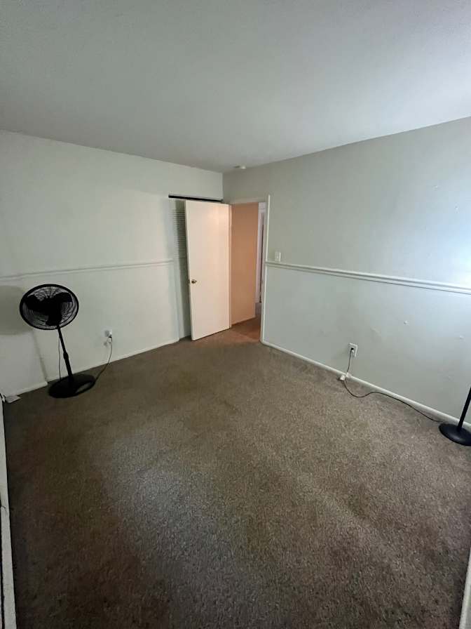 O'Neil's room