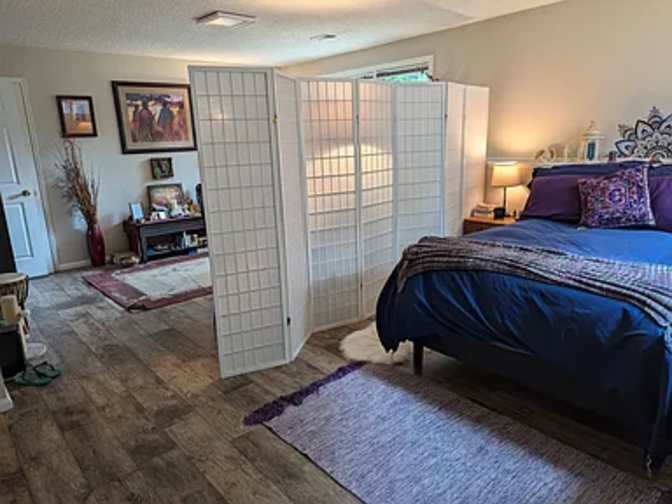 Kent's room