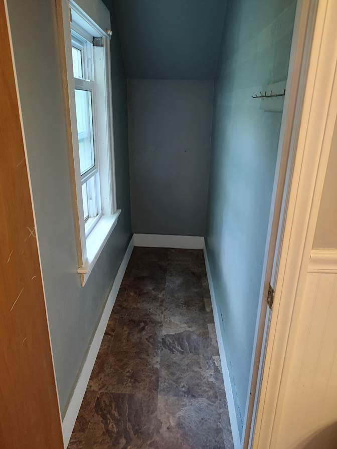 WENDY J MARRERO's room