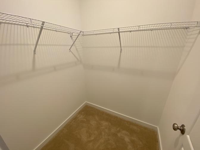Alcove Rooms's room