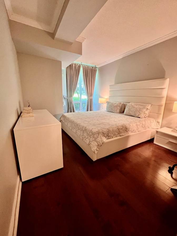 Mel Baykal's room