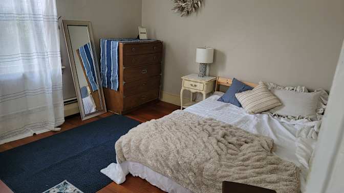 Ella's room