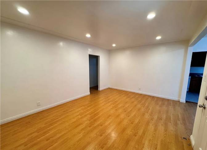 Lisa's room
