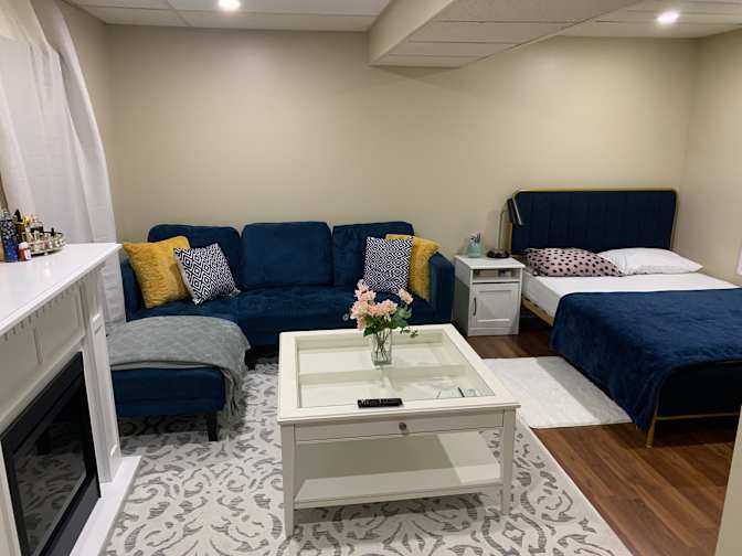 Lc's room