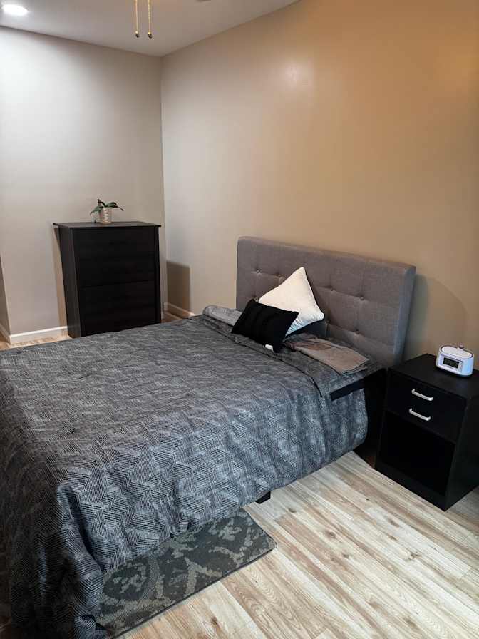 Ari's room