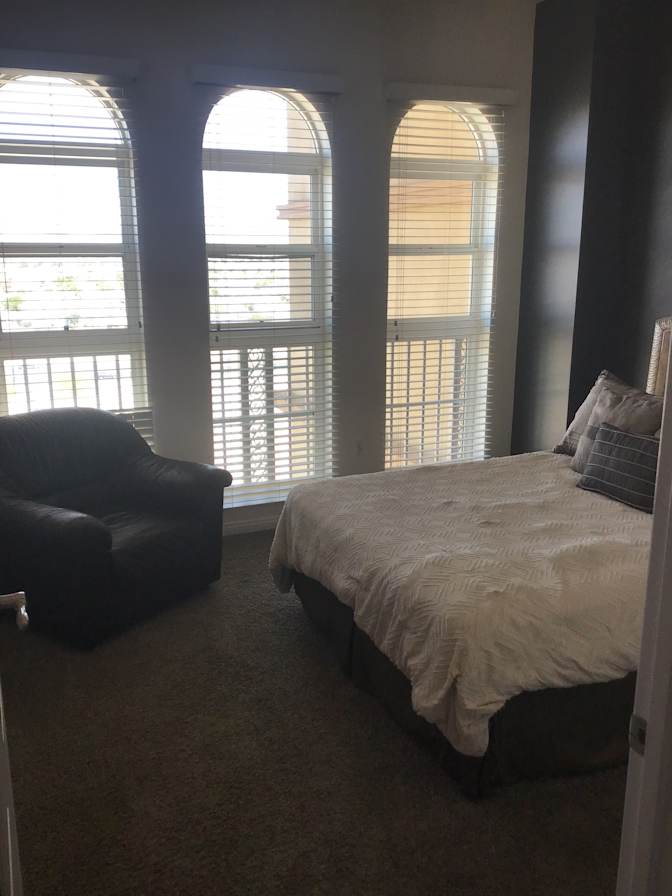Juan's room