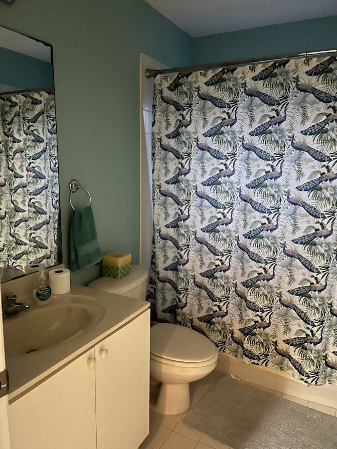 Gris's room