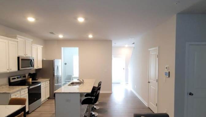 Alcove Rooms's room