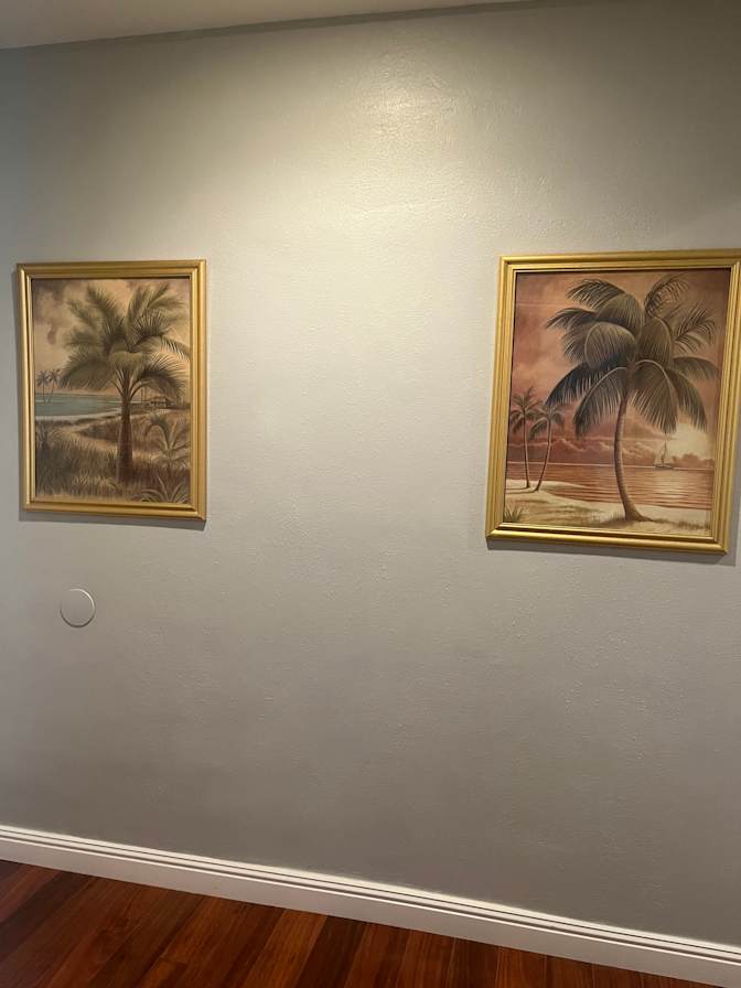 Joy’s  Rentals's room