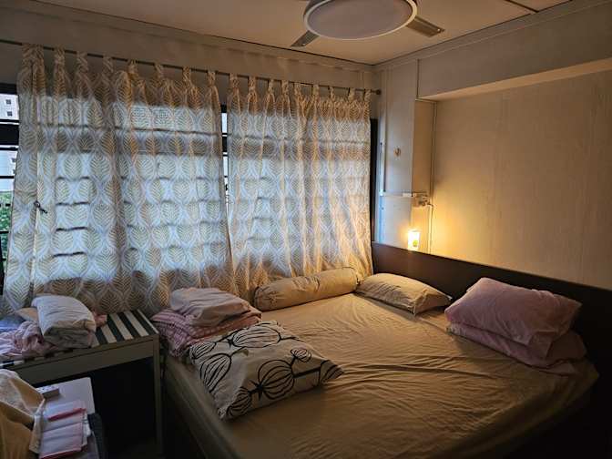 MICHAEL HTOO's room