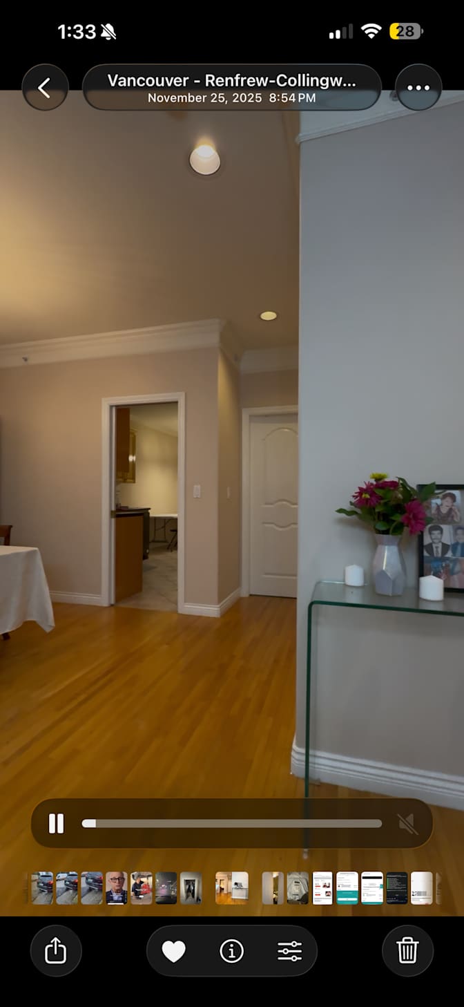 Vinicius Kuwahara's room