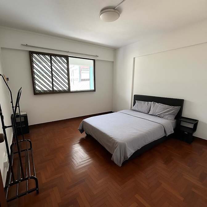 Lester Raphael's room