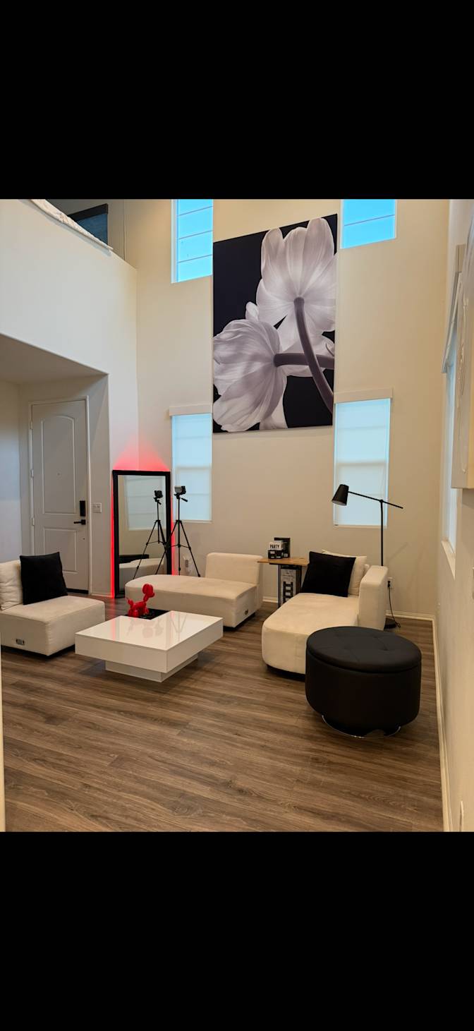 Cindy's room