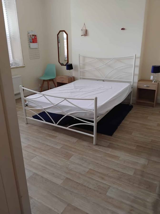 Adebomi's room