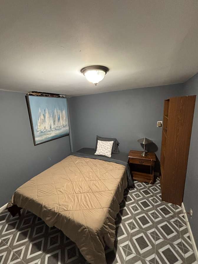 Adri Slezak's room