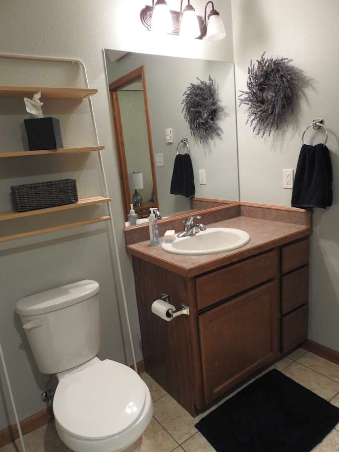 Beech Street Condo's room