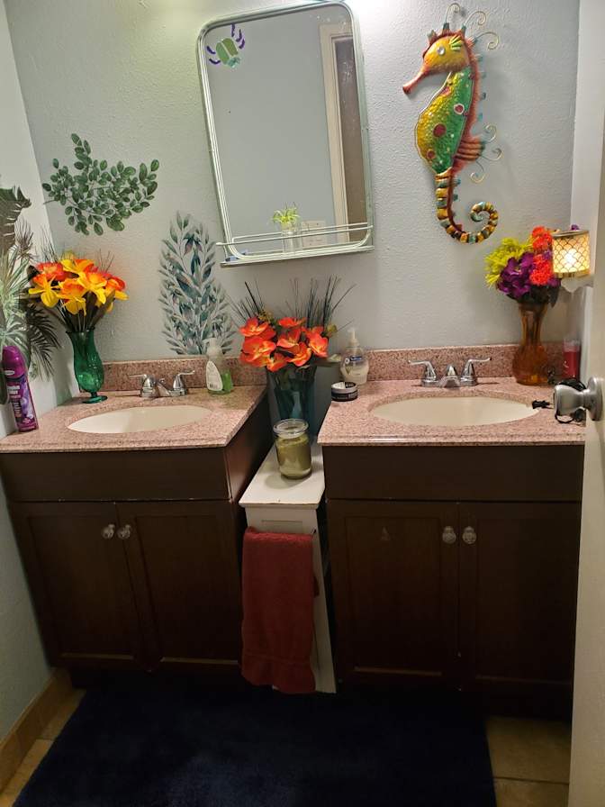 Cindi's room