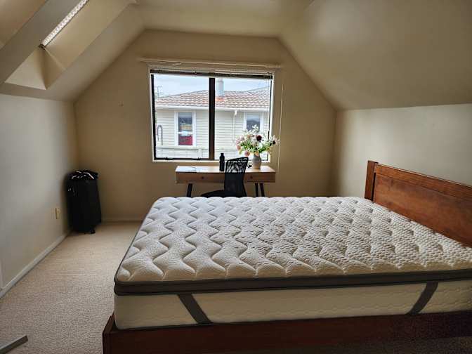 Mal's room