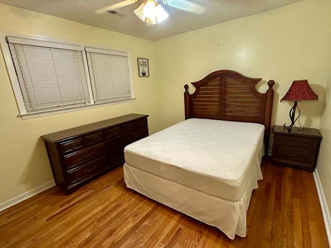 Lindsay's room