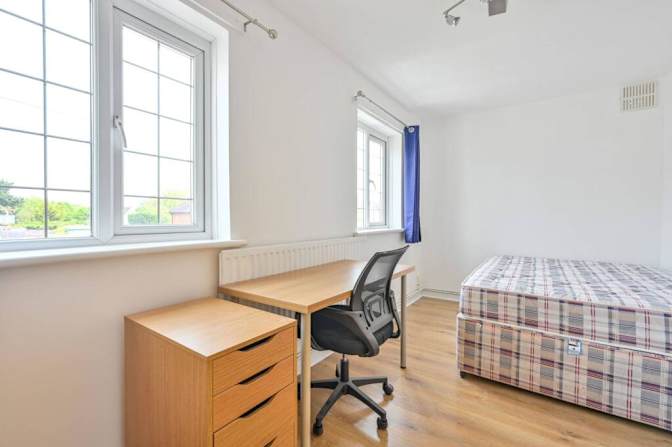 Nel's room