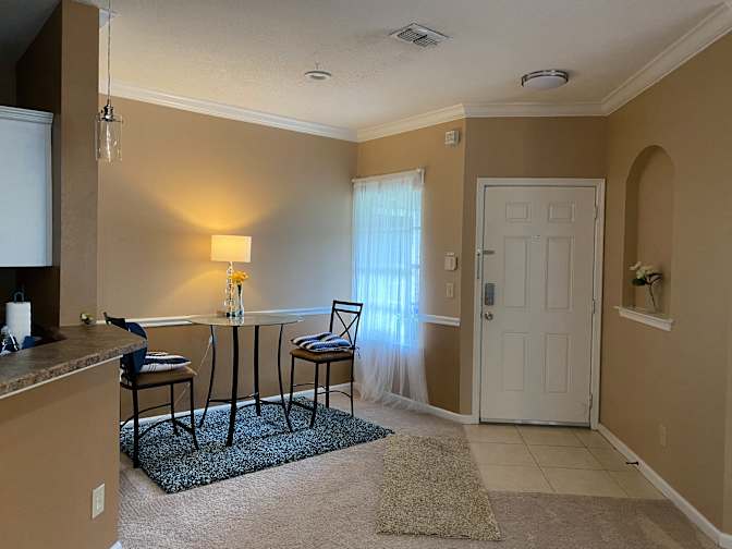 Dee's room