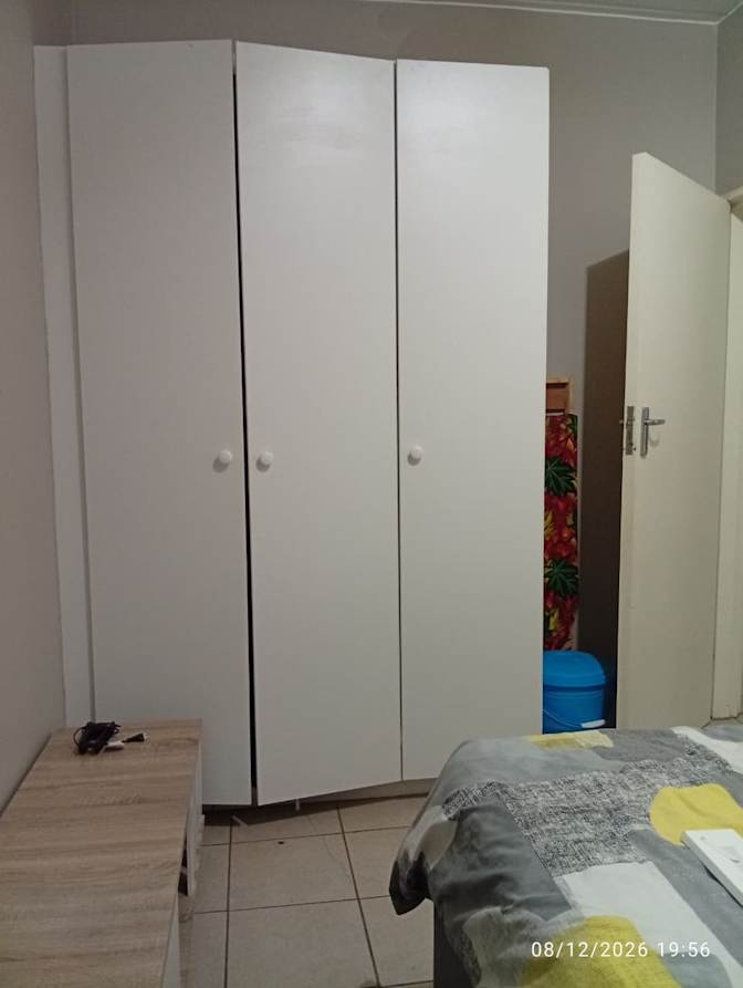 Alucia Neani's room