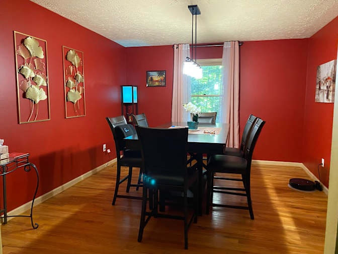 Steve's room
