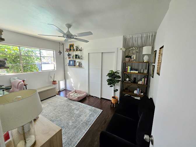 Jennifer's room