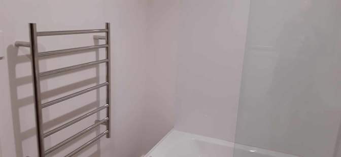 Ken's room