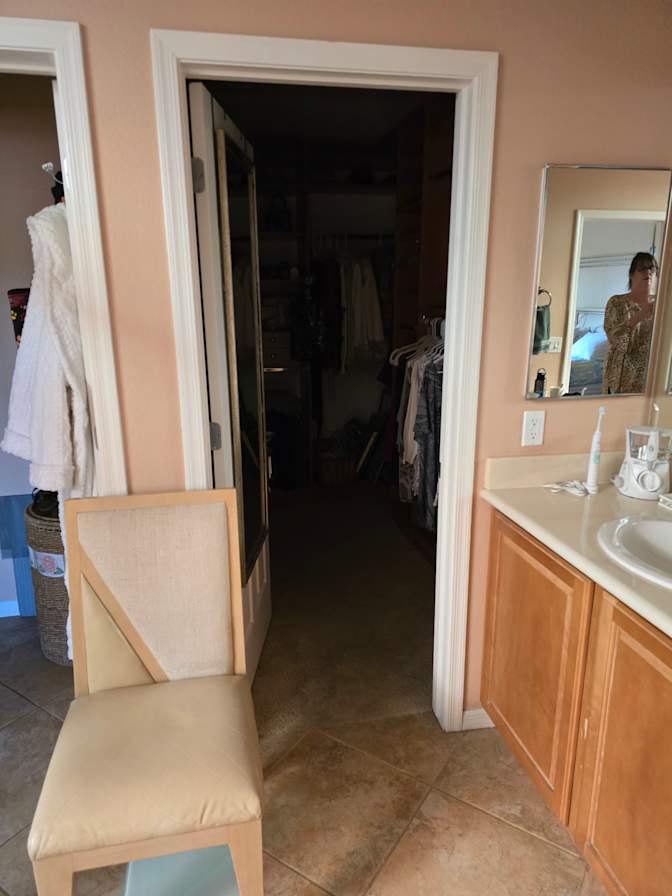 Jill's room