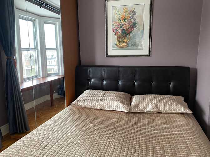 Jeanette's room