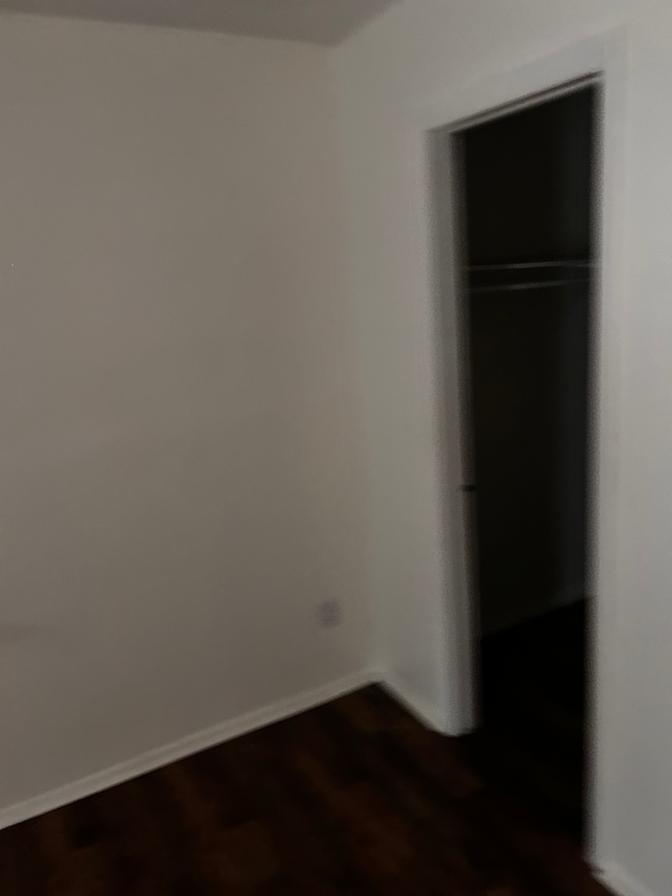 Lamor's room