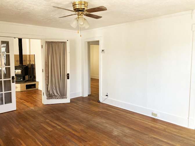 Chris O'Donnell's room