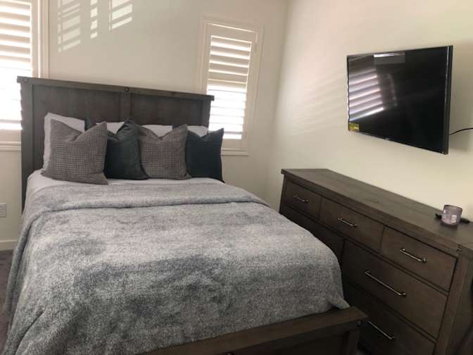 Kiyiana's room