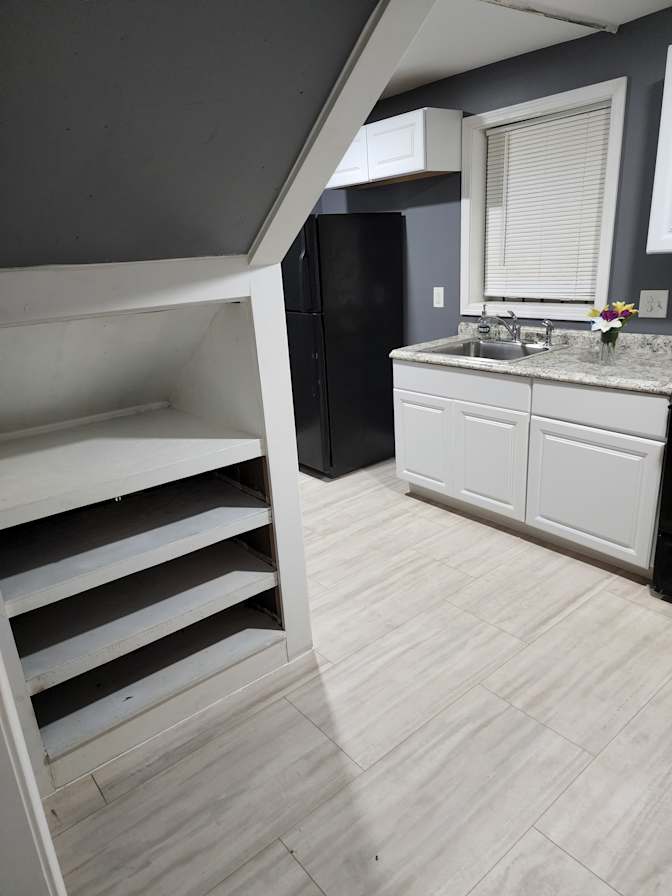 CL&C Property Management and Consulting's room