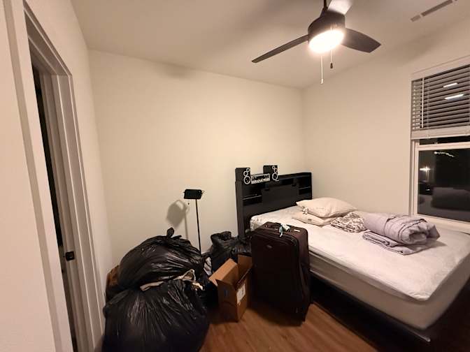Emil's room