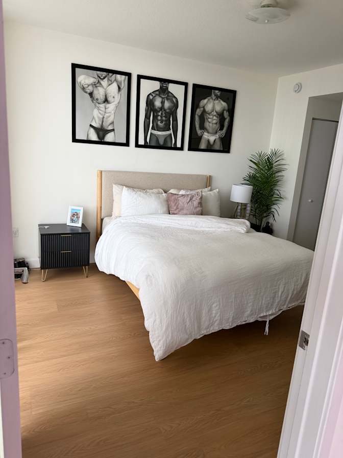 Dallas's room