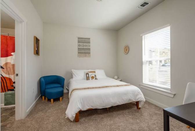 Oaklyn's room